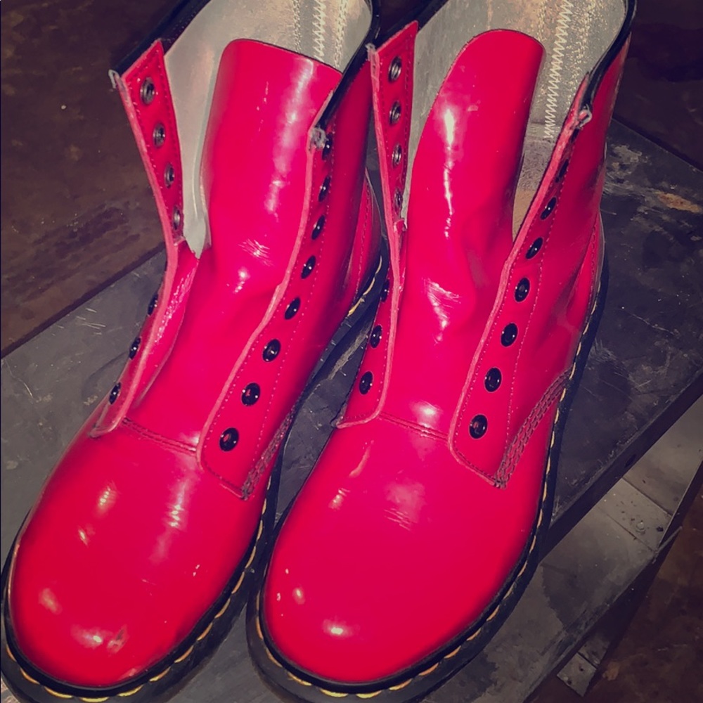 Red Dr.Martens